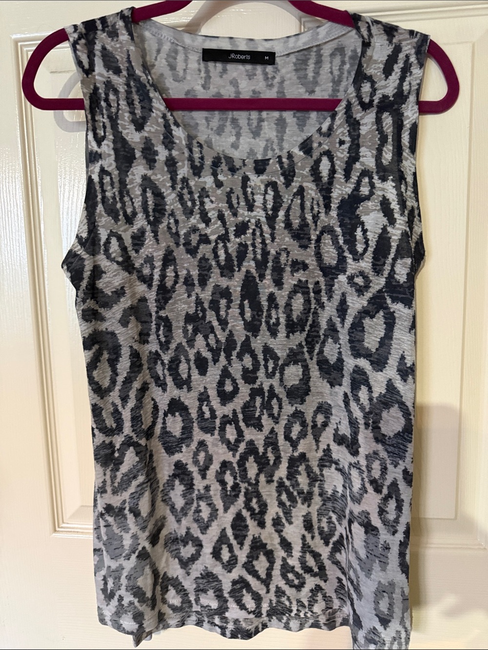 Gray and Black Leopard Print Sleeveless Tank